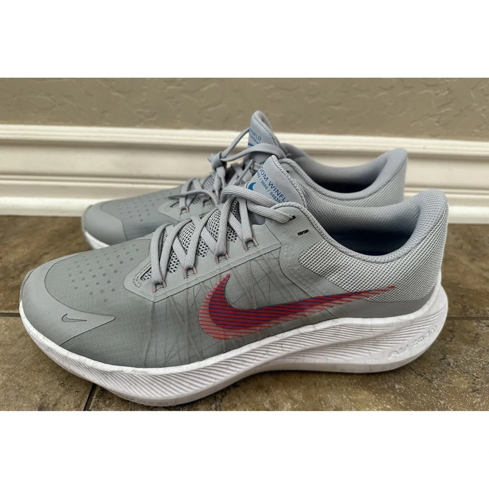 Brand New Men's Wolf Grey NIKE Winflo 8 Size 10 CW3419-004